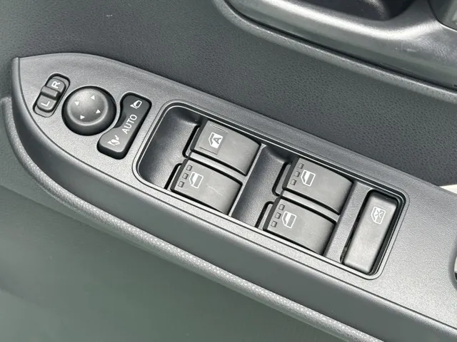 タント(ダイハツ)X届出済未使用車 14