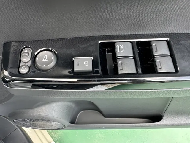 N-ONE(ホンダ)オリジナル スタイルプラスアーバン届出済未使用車 11