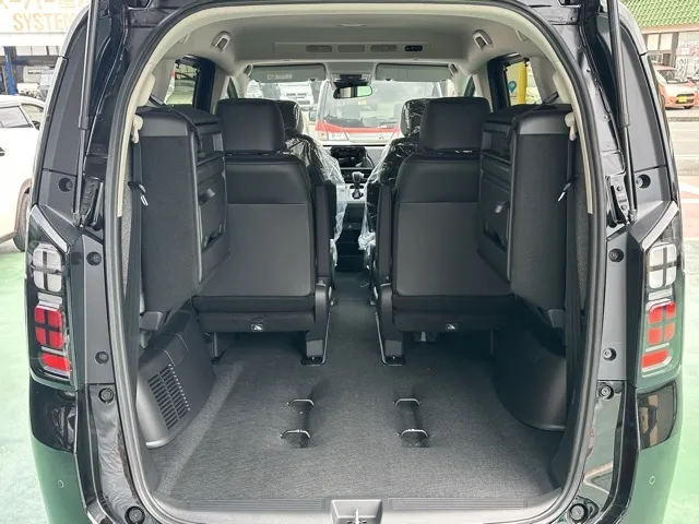 フリード(ホンダ)エアー EX 6人乗新車見本展示無 13