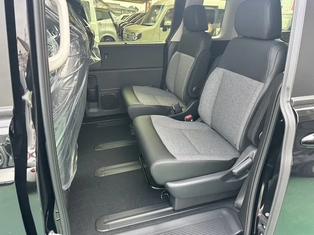 フリード(ホンダ)エアー EX 6人乗新車見本展示無 4