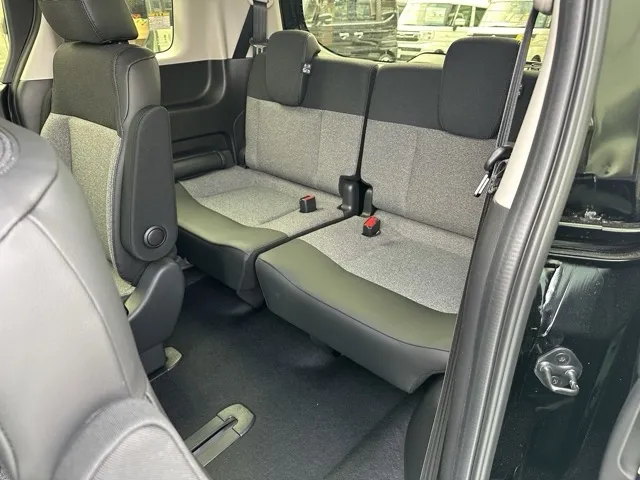 フリード(ホンダ)エアー EX 6人乗新車見本展示無 5