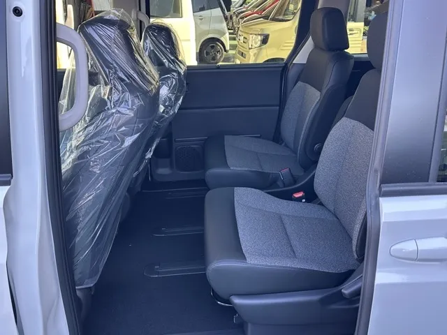 フリード(ホンダ)エアー EX 6人乗新車見本展示無 4