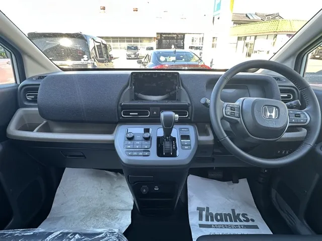 フリード(ホンダ)エアー EX 6人乗新車見本展示無 6