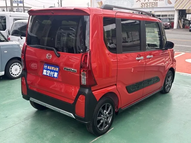 タント(ダイハツ)ファンクロス届出済未使用車 12