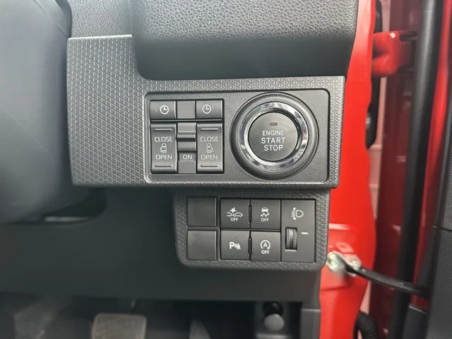 タント(ダイハツ)ファンクロス届出済未使用車 15