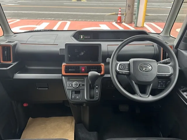 タント(ダイハツ)ファンクロス届出済未使用車 5