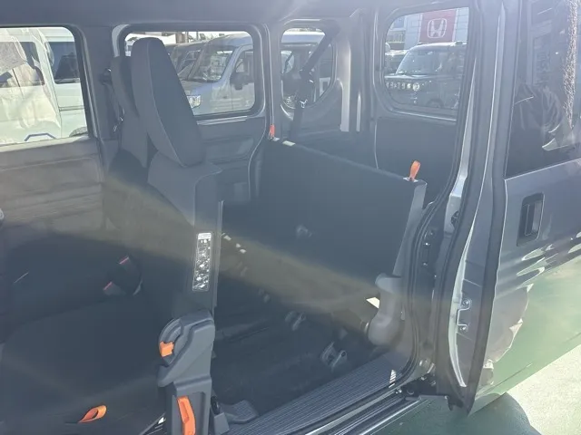 N-VAN(ホンダ)Gタイプ MT ４WD届出済未使用車 4