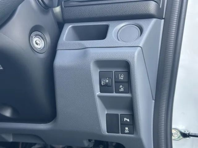 N-VAN(ホンダ)Gタイプ MT ４WD届出済未使用車 15