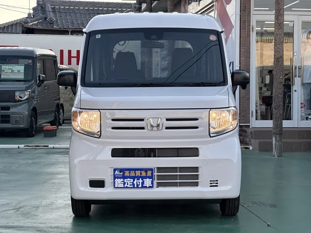 N-VAN(ホンダ)Gタイプ MT ４WD届出済未使用車 24