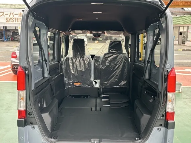 N-VAN(ホンダ)FUNターボ届出済未使用車 9