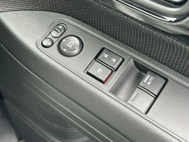 N-VAN(ホンダ)FUNターボ届出済未使用車 14