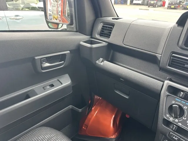 ハイゼット(ダイハツ)デラックス 4WD MT中古車 17