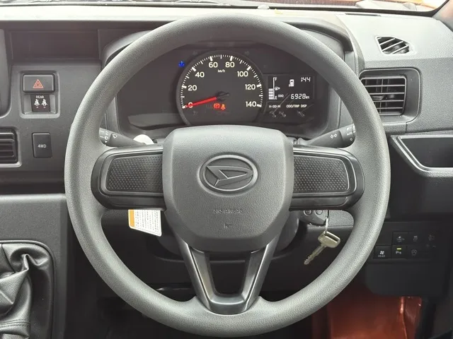 ハイゼット(ダイハツ)デラックス 4WD MT中古車 6