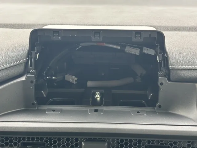 ステップワゴン(ホンダ)e・HEVスパーダ 7人登録済未使用車 20