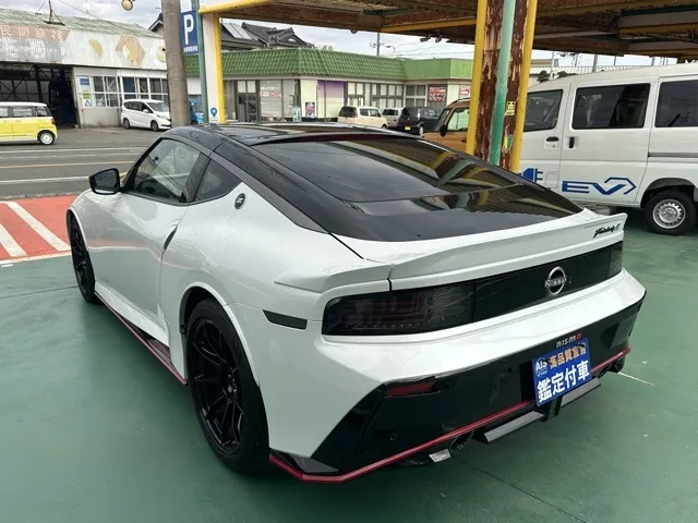 フェアレディZ(ニッサン)ニスモ AT中古車 2