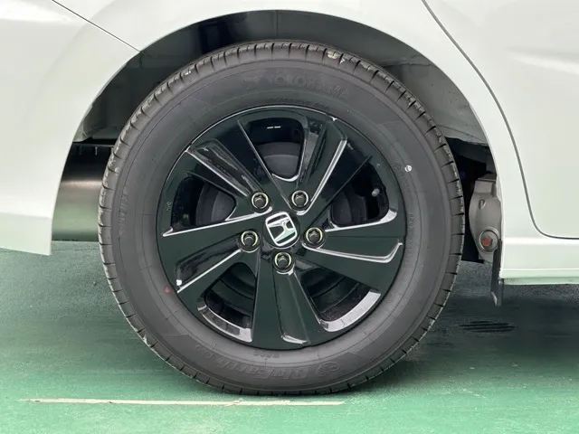 フリード(ホンダ)G BLACK STYLEレンタＵＰ 12