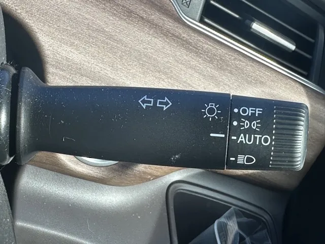 フリード(ホンダ)ハイブリッドGディーラ-試乗車 24