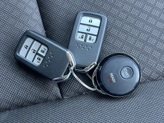 フリード(ホンダ)ハイブリッドGディーラ-試乗車 28