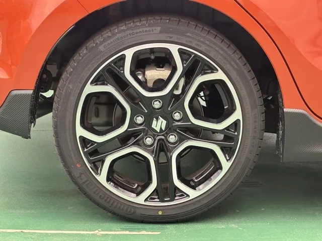 スイフト(スズキ)ベースグレード　セーフティサポート非装着車 MT登録済未使用車 10