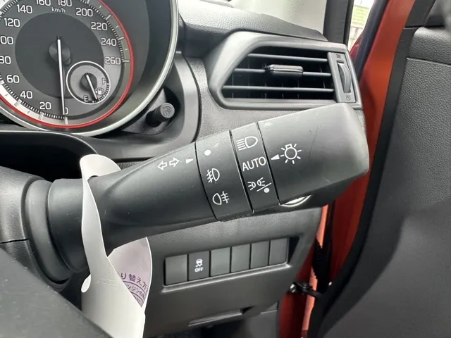 スイフト(スズキ)ベースグレード　セーフティサポート非装着車 MT登録済未使用車 19