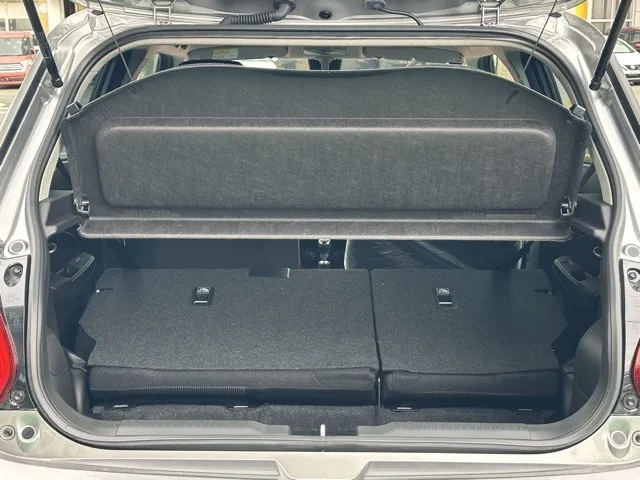 スイフト(スズキ)ベースグレード　セーフティパッケージ 全方位カメラ MT登録済未使用車 9