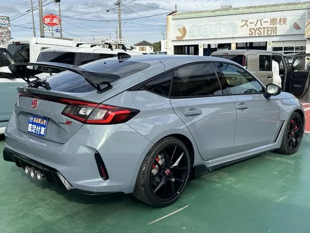 シビック(ホンダ)タイプR登録済未使用車 10