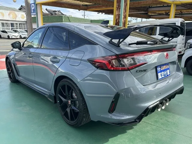 シビック(ホンダ)タイプR登録済未使用車 2