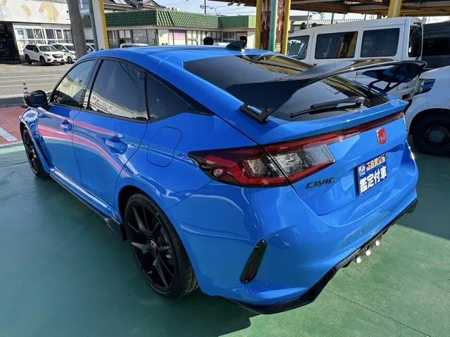 シビック(ホンダ)タイプR登録済未使用車 2
