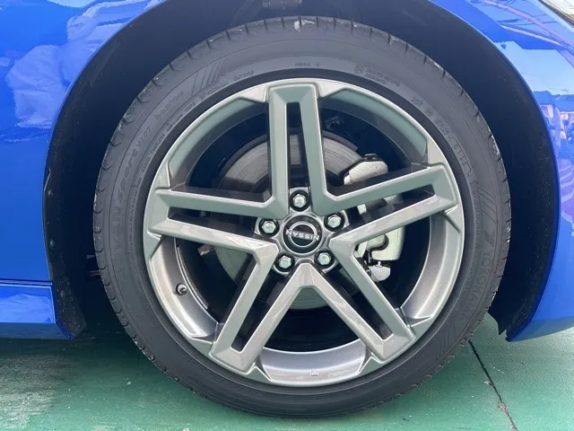 フェアレディZ(ニッサン)バージョンT AT中古車 8