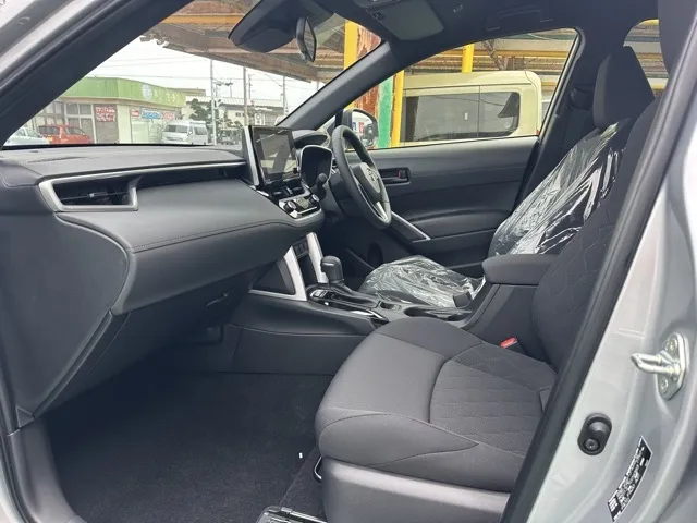 カローラ(トヨタ)ハイブリッドG登録済未使用車 3