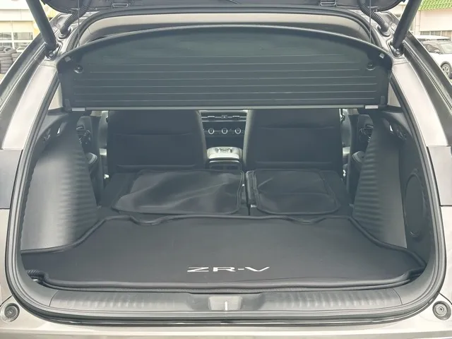 ZR-V(ホンダ)e：HEV Z中古車 9