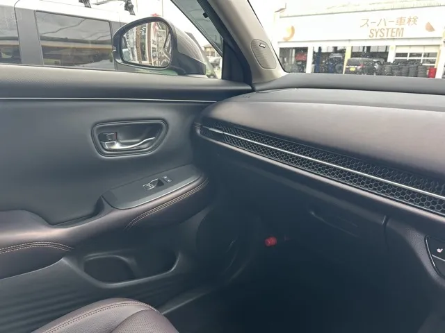 ZR-V(ホンダ)e：HEV Z中古車 21