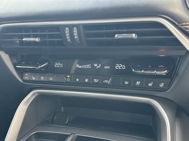 CX-60(マツダ)XD-ハイブリッド エクスクルーシブスポーツ 4WD中古車 22