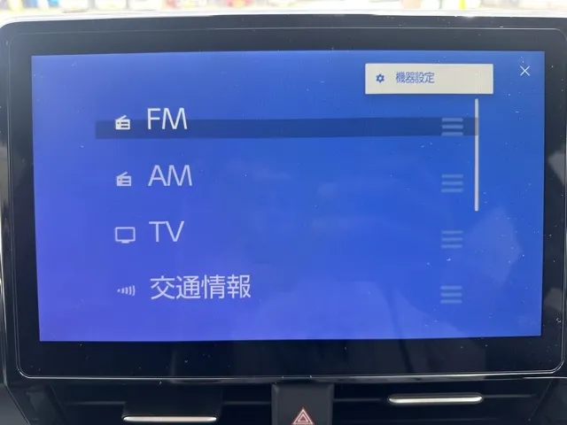 ヴォクシー(トヨタ)ハイブリッドS-Z 7人 プロジェクター式LED DVD登録済未使用車 22