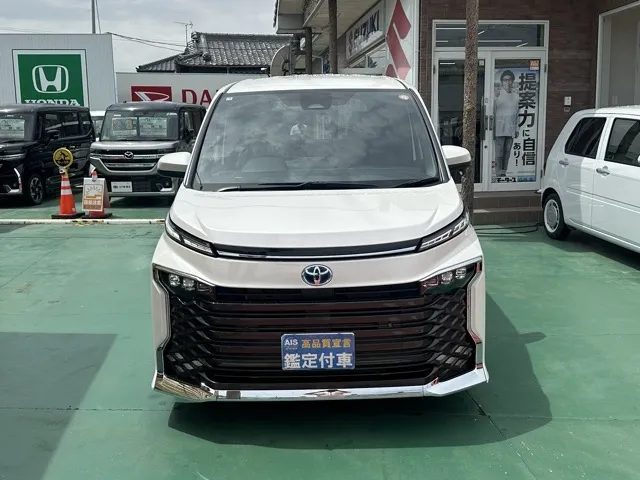 ヴォクシー(トヨタ)ハイブリッドS-Z 7人 プロジェクター式LED DVD登録済未使用車 29