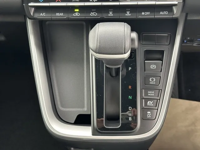 ヴォクシー(トヨタ)ハイブリッドS-Z 7人 プロジェクター式LED DVD登録済未使用車 16