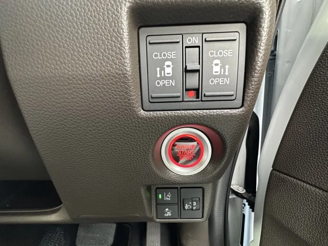 N-BOX(ホンダ)Lターボ中古車 24