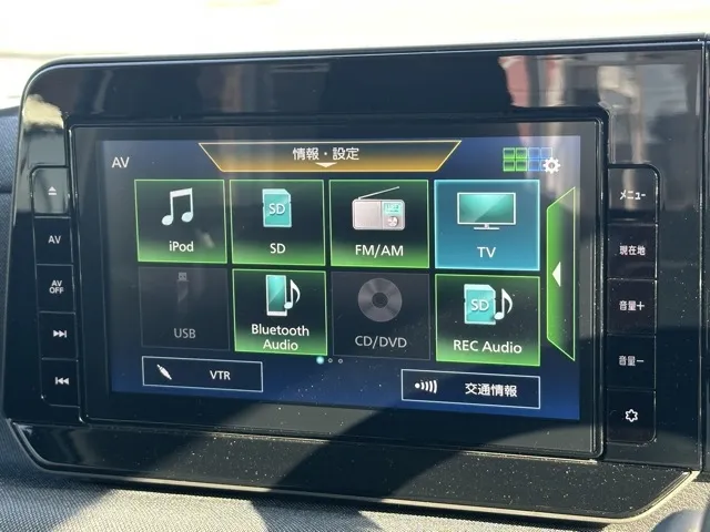 サクラ(ニッサン)X中古車 12