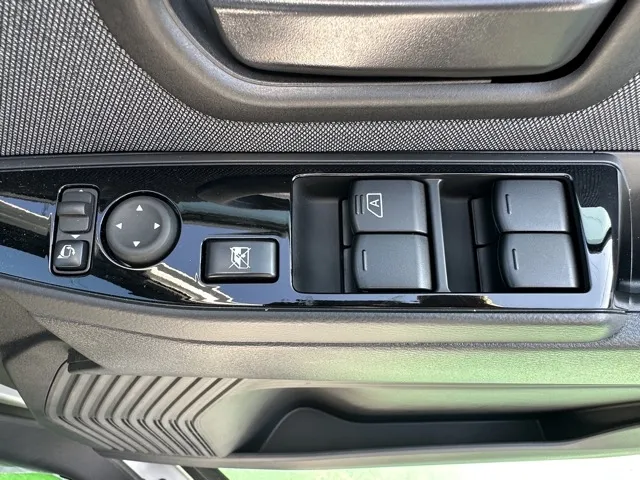 サクラ(ニッサン)X中古車 21