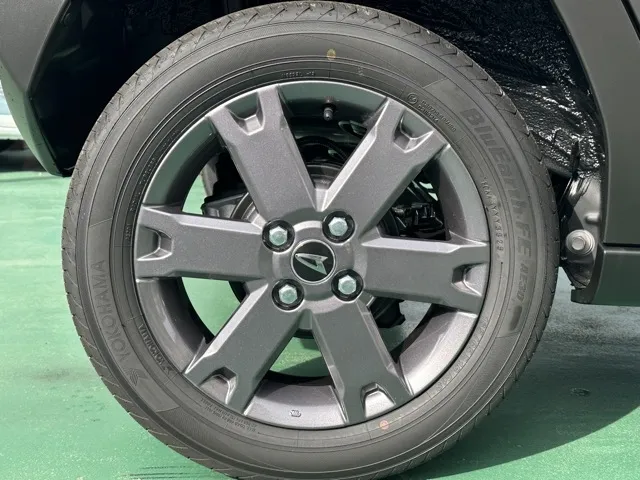 タフト(ダイハツ)Gターボ  ダーククロムベンチャー届出済未使用車 12