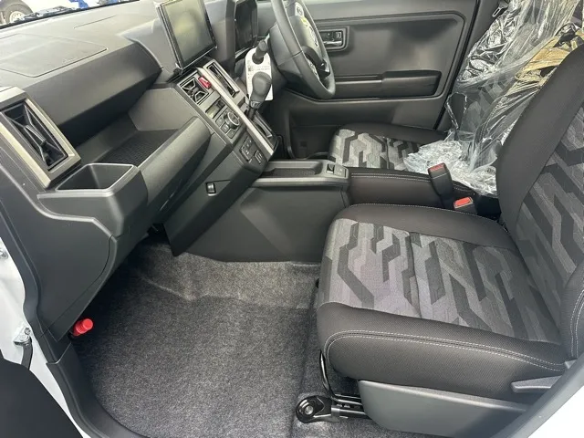 タフト(ダイハツ)Ｇターボ　クロムベンチャー届出済未使用車 3