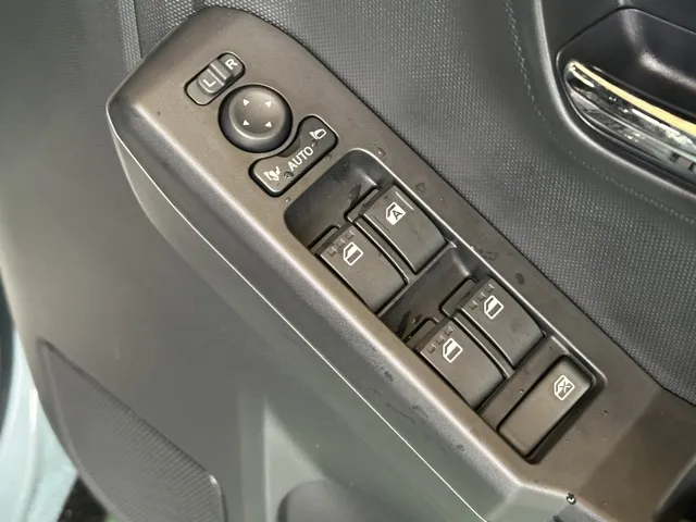 タフト(ダイハツ)Ｇ クロムベンチャー届出済未使用車 11