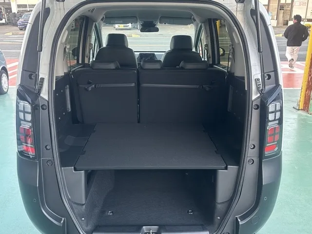 フリード(ホンダ)クロスター 5人乗登録済未使用車 10