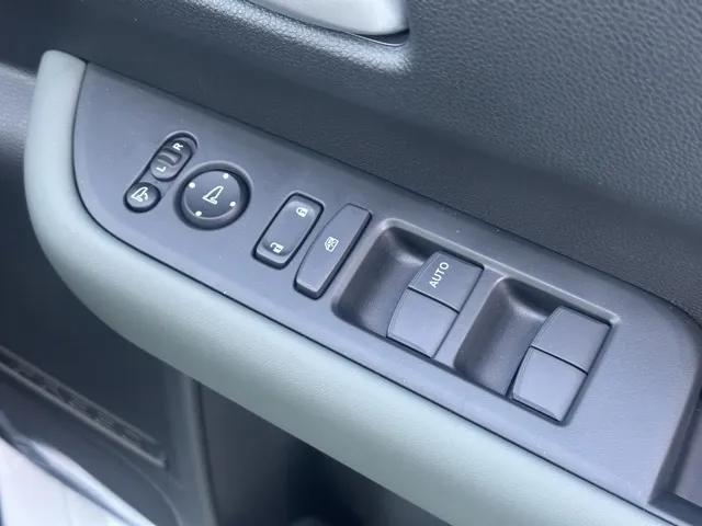 フリード(ホンダ)クロスター 5人乗登録済未使用車 14