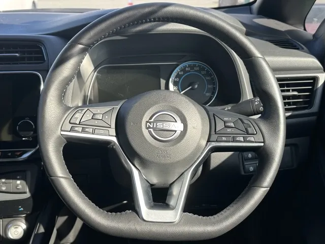 リーフ(ニッサン)Ｘ中古車 6