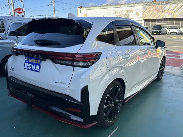 オーラ(ニッサン)ニスモ中古車 11