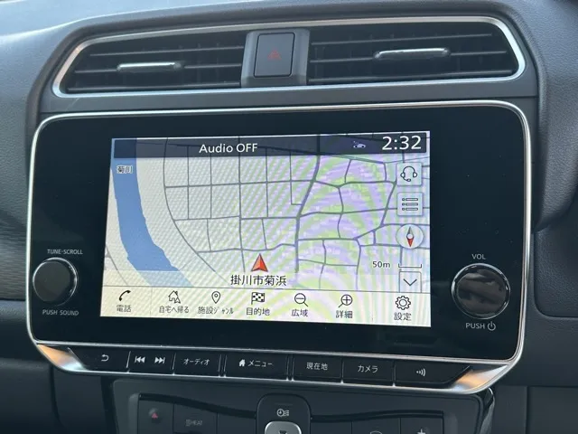 リーフ(ニッサン)アーバンクロム中古車 12