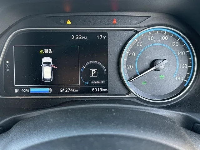 リーフ(ニッサン)アーバンクロム中古車 19