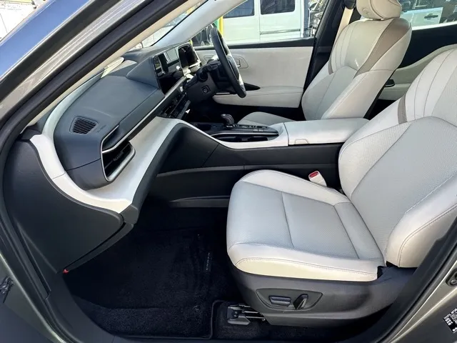 クラウン(トヨタ)G アドバンスド・レザーパッケージ中古車 3