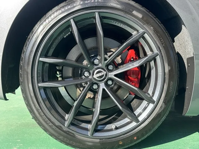 フェアレディZ(ニッサン)バージョンST AT中古車 9